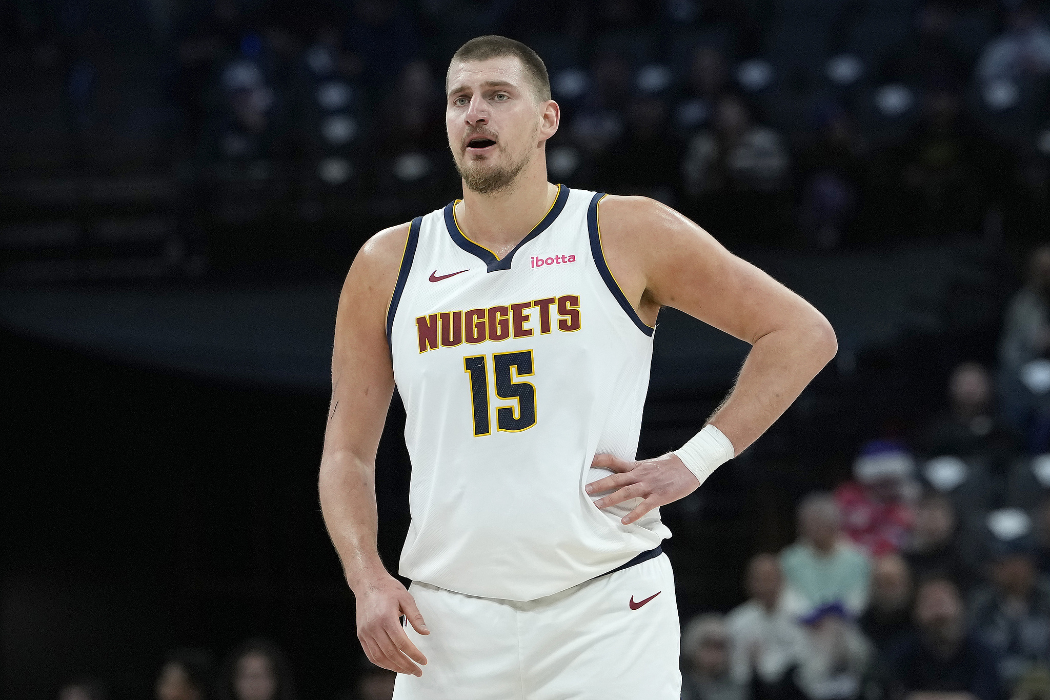 包含凯尔特人轻取四川队,约基奇高光表现的词条 包含凯尔特人轻取四川队,约基奇高光表现的词条