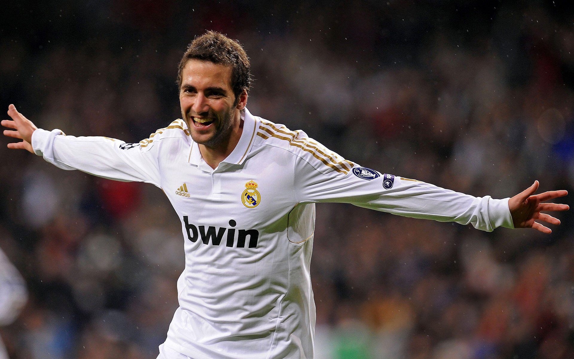 开云官网-意甲焦点战之夜，德里赫特打出统治级数据，诠释现代中卫的完美定义