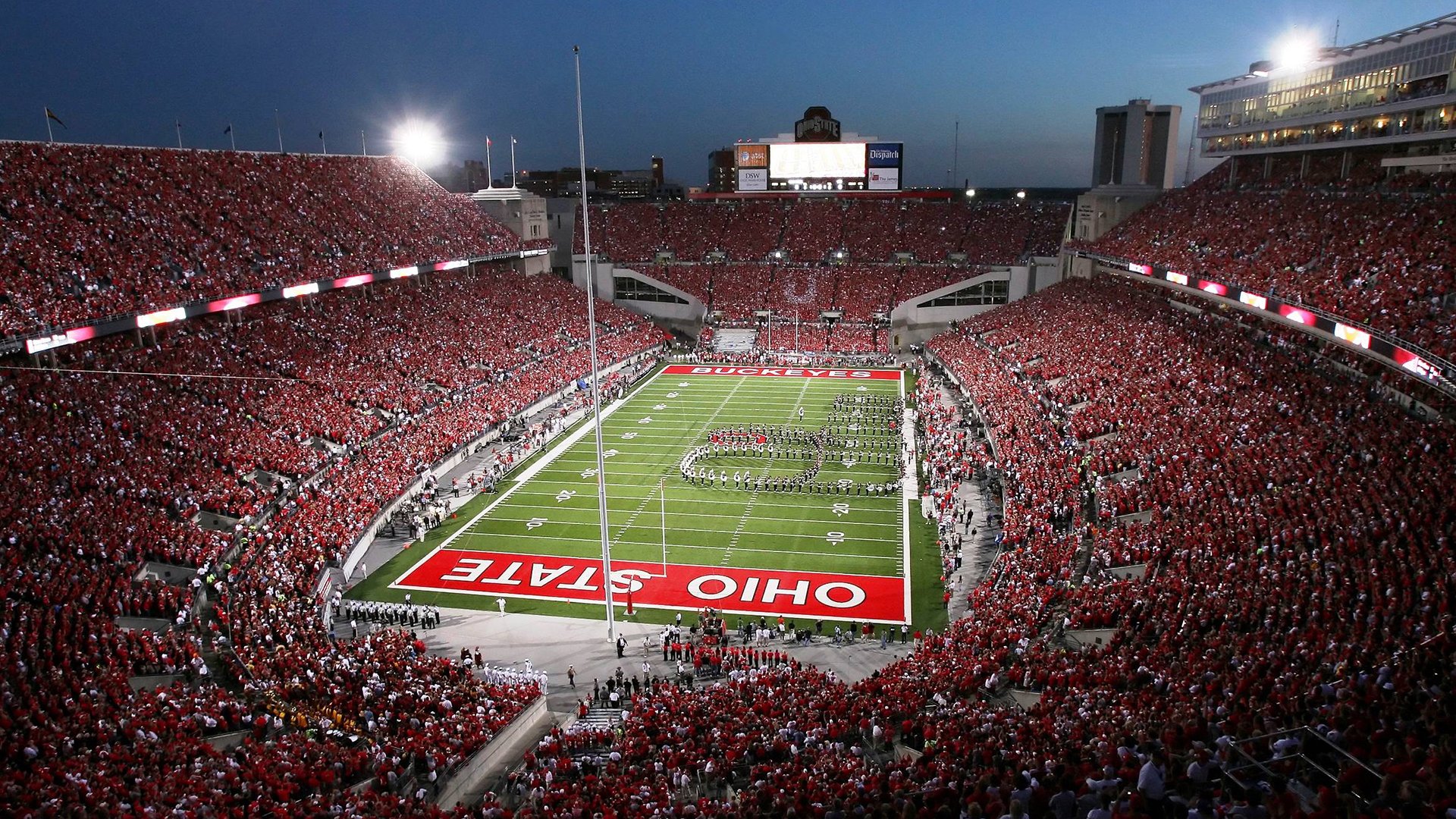 赛道上的绝对主宰，阿隆索火热状态引领法拉利完胜索伯